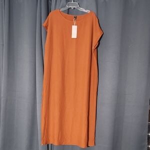 NWT Emery Rose Elegant Orange Dress